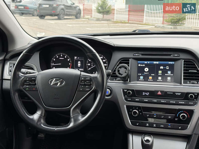 Седан Hyundai Sonata 2016 в Одессе