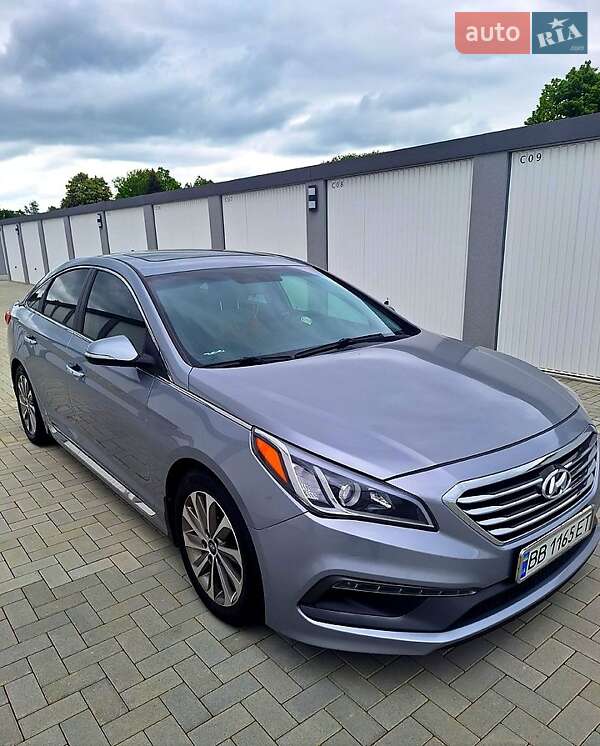 Седан Hyundai Sonata 2016 в Киеве