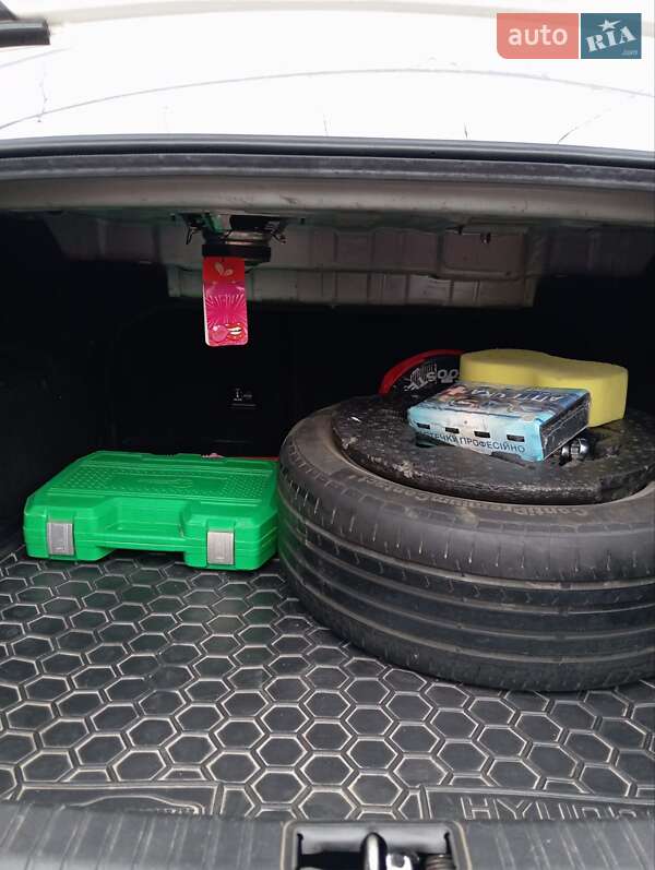 Седан Hyundai Sonata 2007 в Никополе