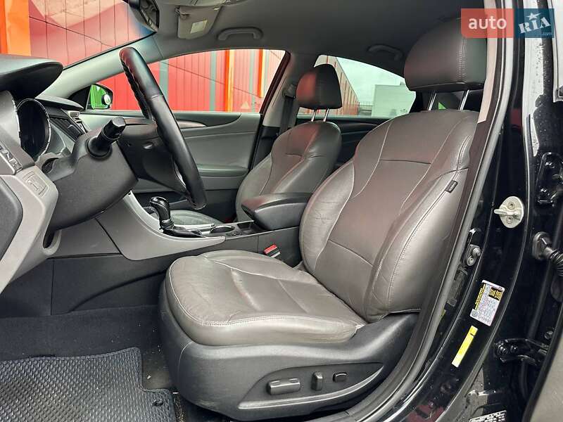 Седан Hyundai Sonata 2013 в Киеве