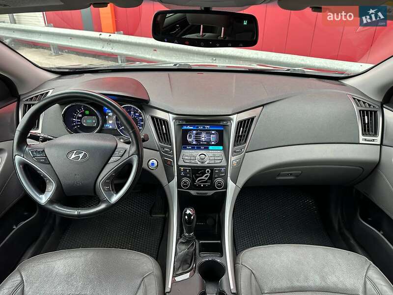 Седан Hyundai Sonata 2013 в Киеве
