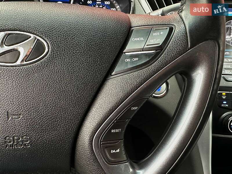 Седан Hyundai Sonata 2013 в Киеве