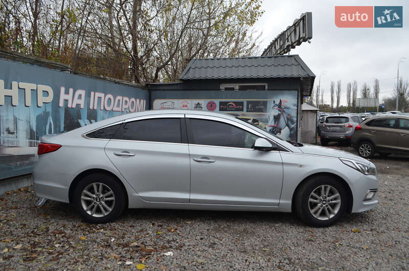 Седан Hyundai Sonata 2017 в Києві