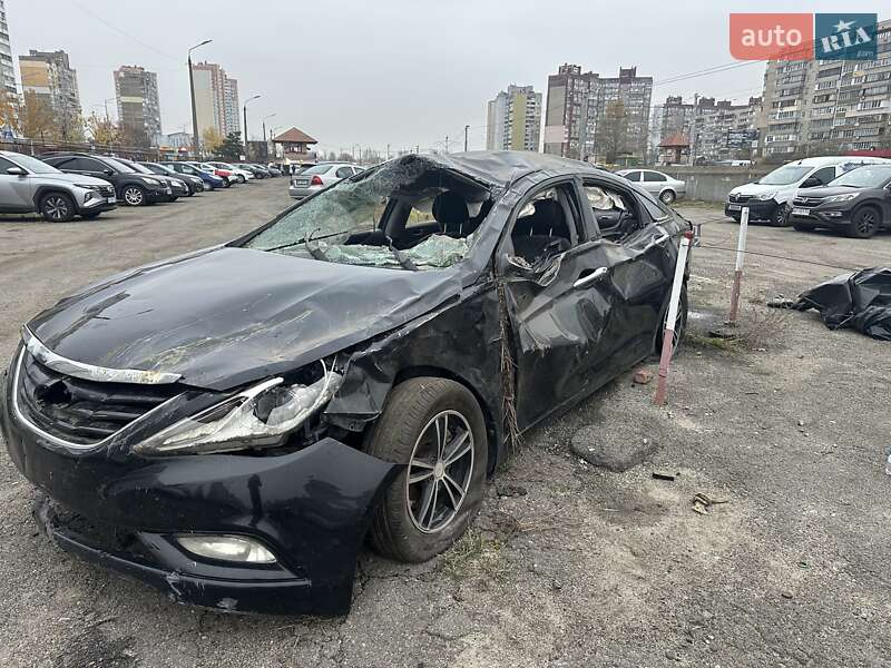 Седан Hyundai Sonata 2010 в Киеве фото 3 Седан Hyundai Sonata 2010 в Киеве