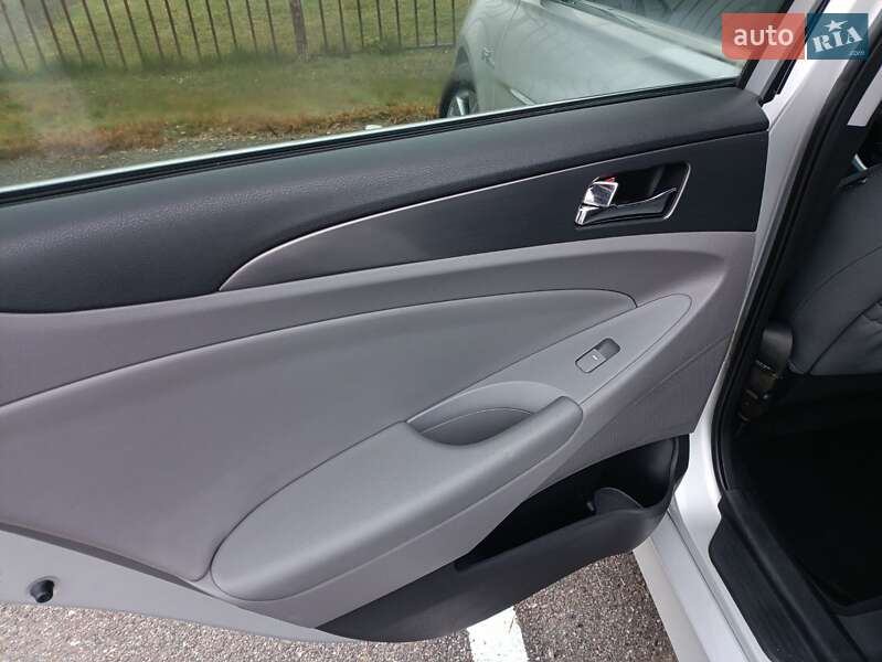 Седан Hyundai Sonata 2012 в Луцке фото 30 Седан Hyundai Sonata 2012 в Луцке