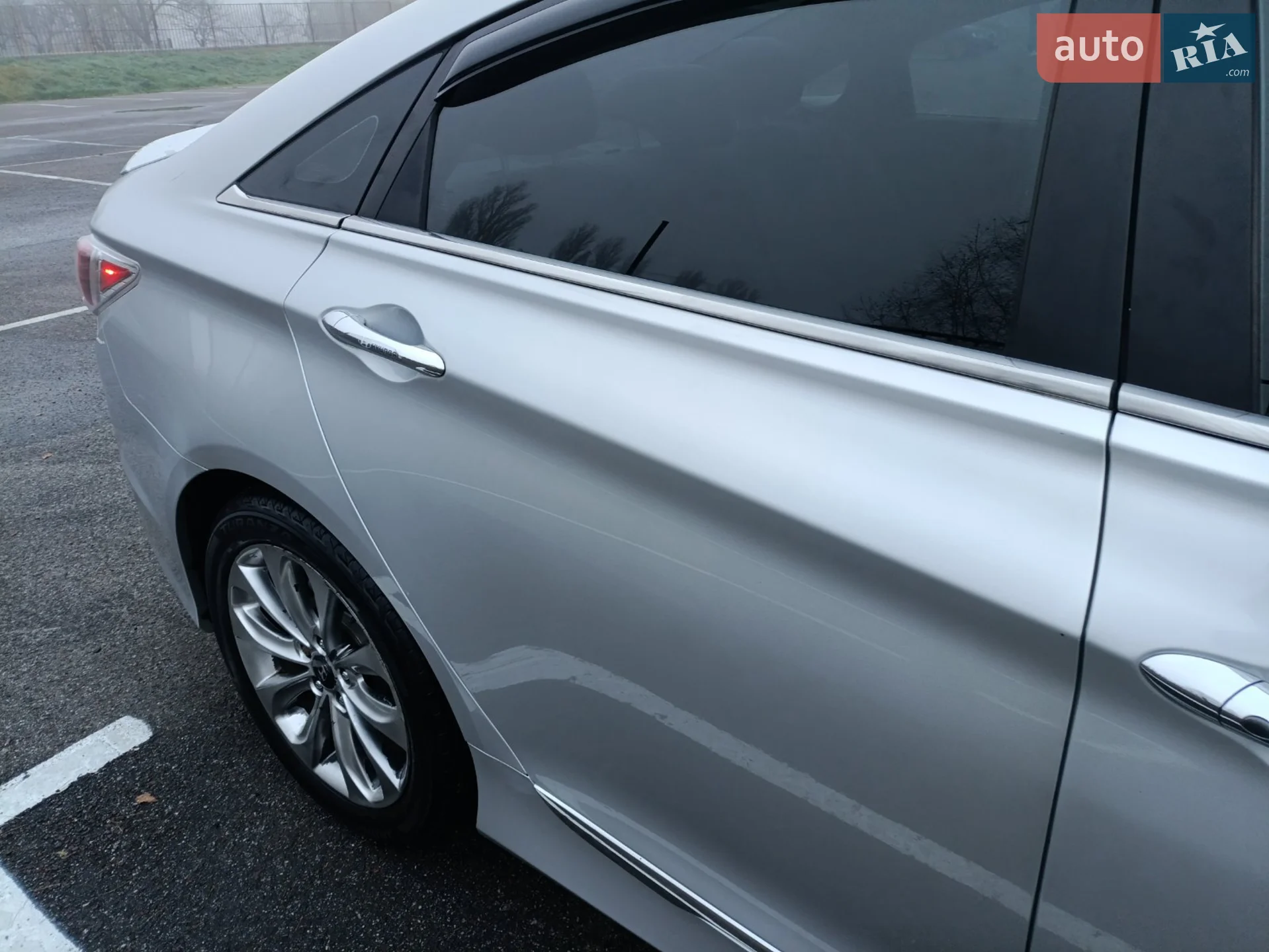 2012 Hyundai Sonata - мініатюра 17