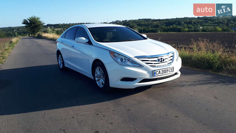 Седан Hyundai Sonata 2013 в Киеве