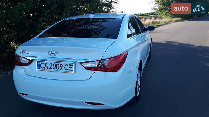 Седан Hyundai Sonata 2013 в Киеве
