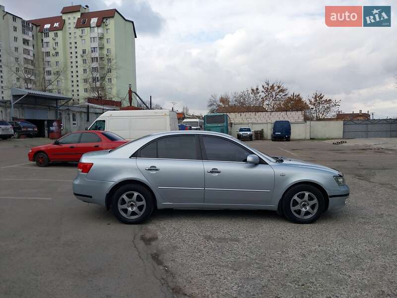 Седан Hyundai Sonata 2006 в Миколаєві