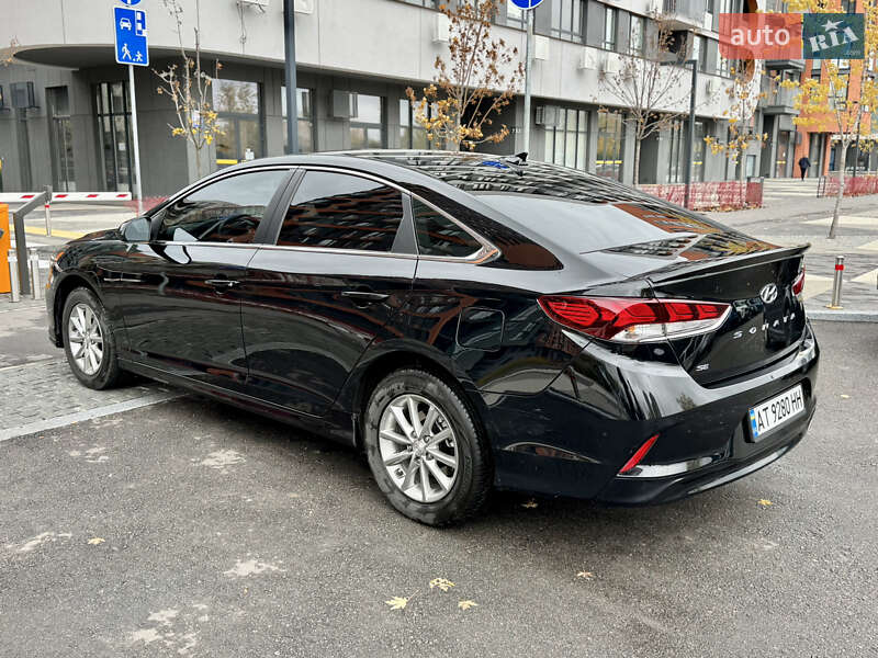 Седан Hyundai Sonata 2018 в Киеве