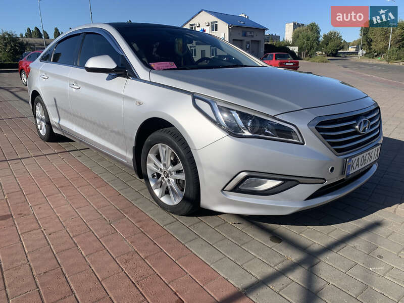 Седан Hyundai Sonata 2016 в Киеве