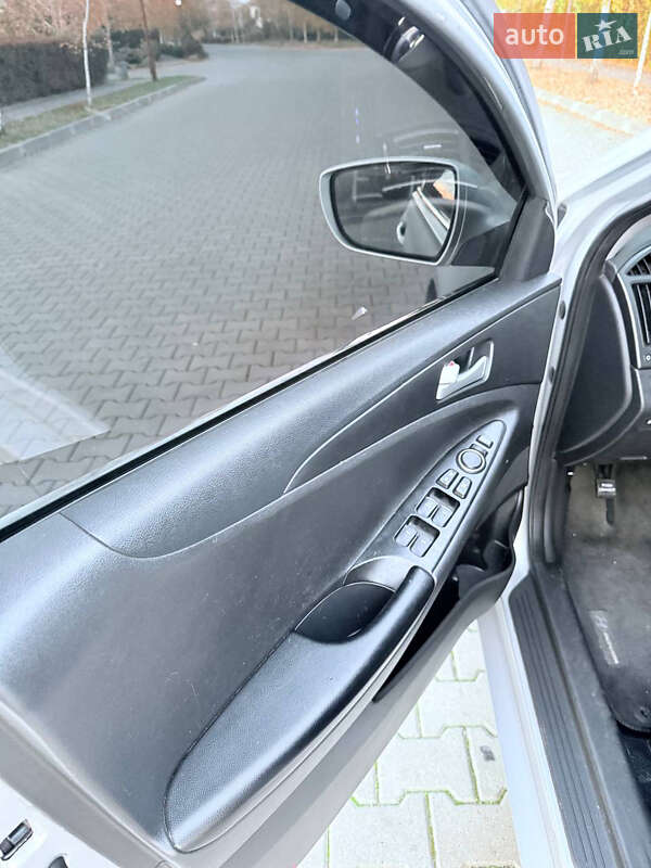 Седан Hyundai Sonata 2012 в Одессе фото 16 Седан Hyundai Sonata 2012 в Одессе