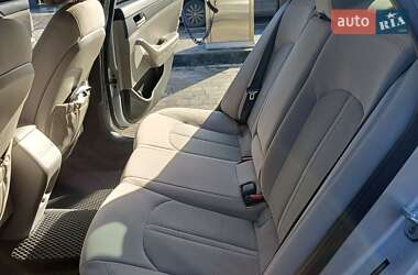 Седан Hyundai Sonata 2016 в Львове