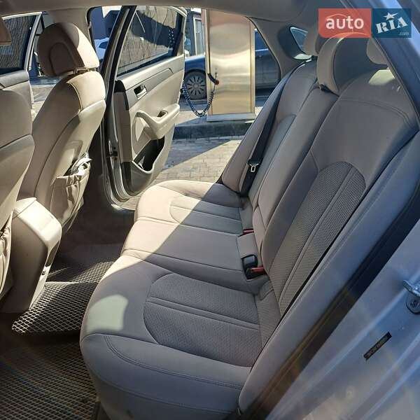 Седан Hyundai Sonata 2016 в Львове