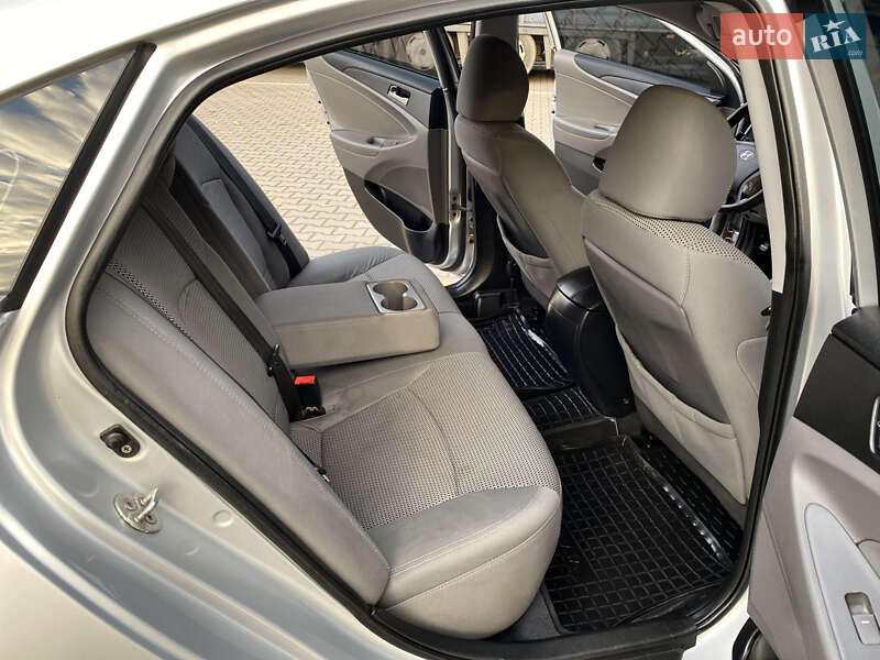 Седан Hyundai Sonata 2010 в Хмельницком фото 26 Седан Hyundai Sonata 2010 в Хмельницком