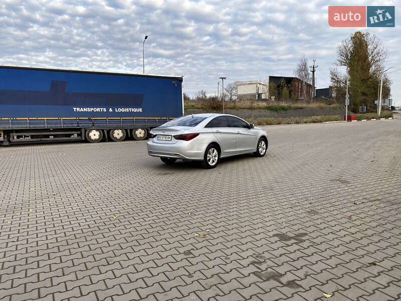 Седан Hyundai Sonata 2010 в Хмельницком фото 54 Седан Hyundai Sonata 2010 в Хмельницком