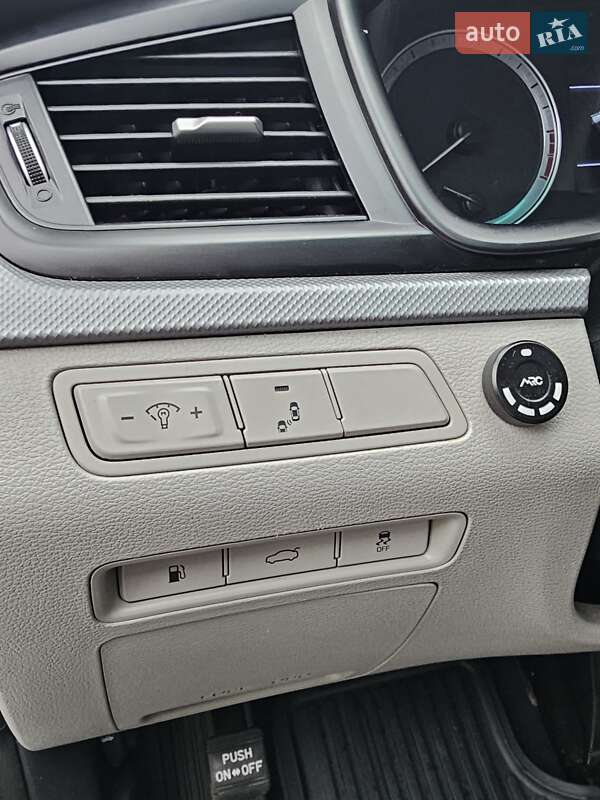 Седан Hyundai Sonata 2018 в Киеве фото 14 Седан Hyundai Sonata 2018 в Киеве