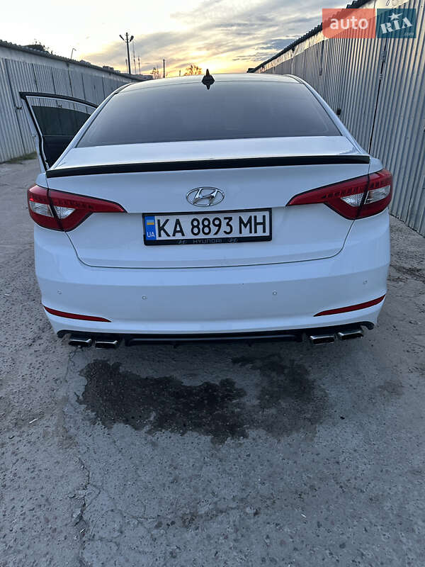 Седан Hyundai Sonata 2015 в Киеве