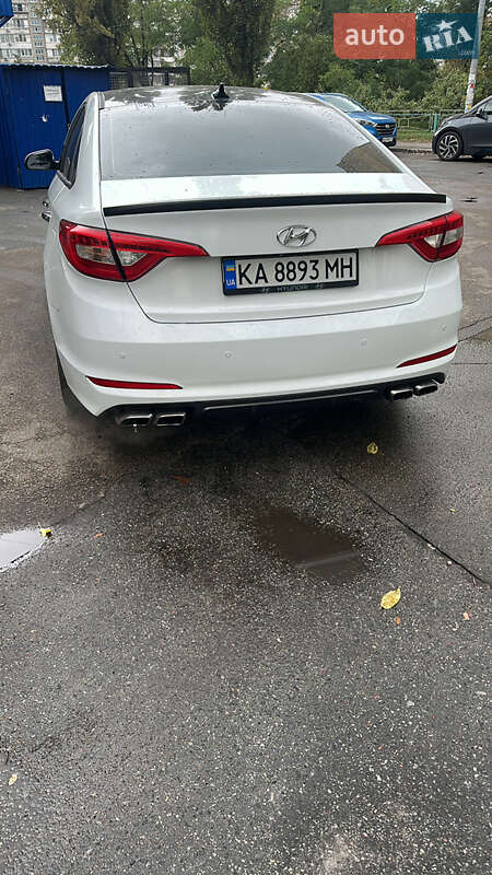 Седан Hyundai Sonata 2015 в Киеве