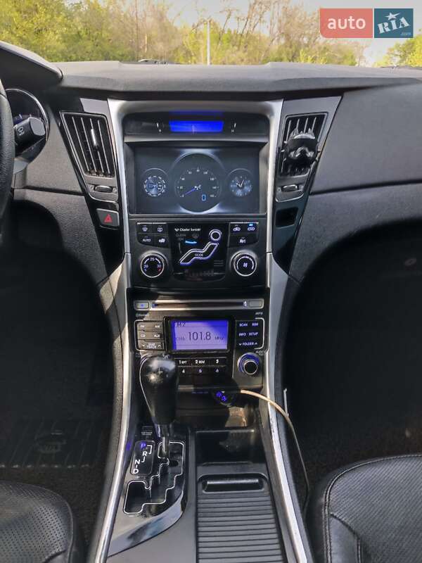 Седан Hyundai Sonata 2010 в Харькове