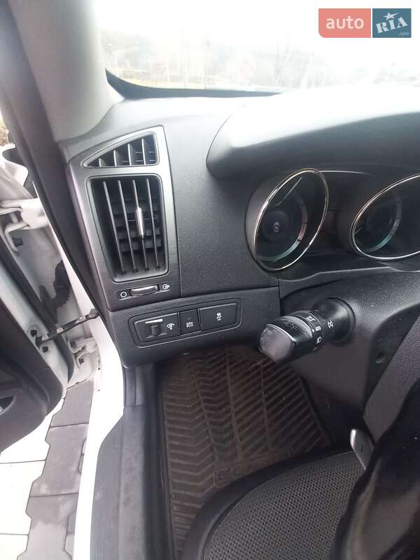 Седан Hyundai Sonata 2012 в Ирпене