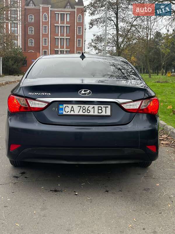 Седан Hyundai Sonata 2013 в Черноморске