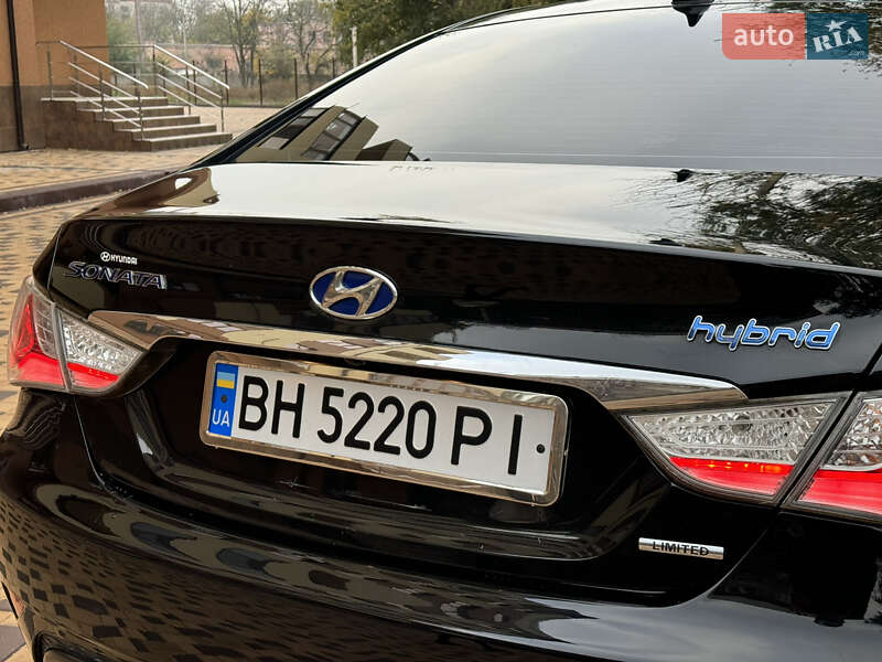 Седан Hyundai Sonata 2014 в Измаиле