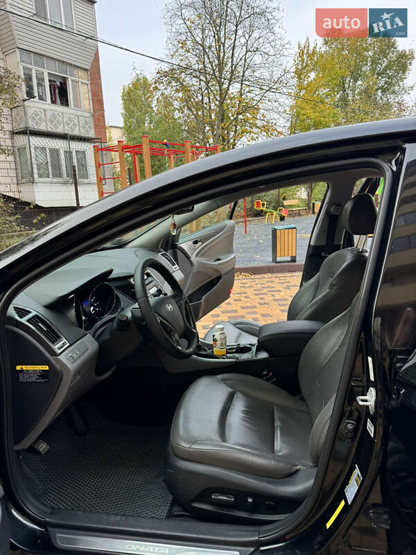 Седан Hyundai Sonata 2014 в Измаиле