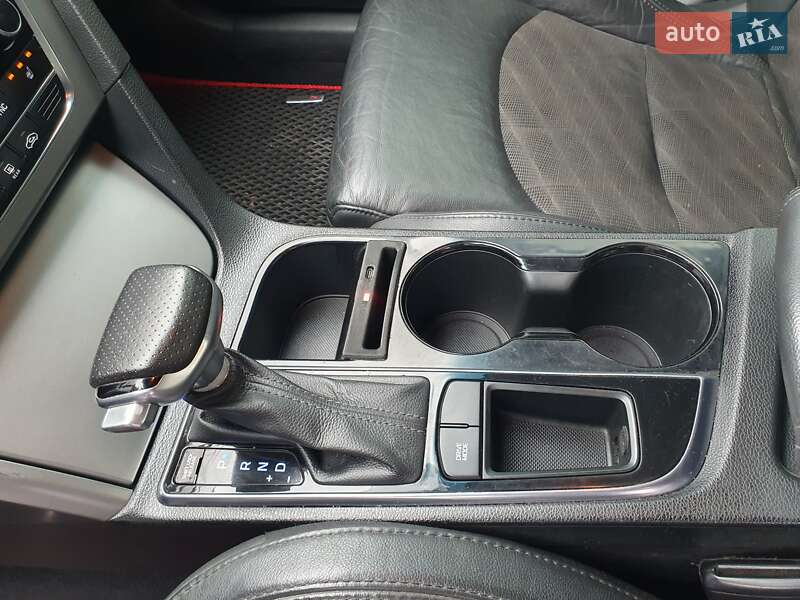 Седан Hyundai Sonata 2014 в Днепре