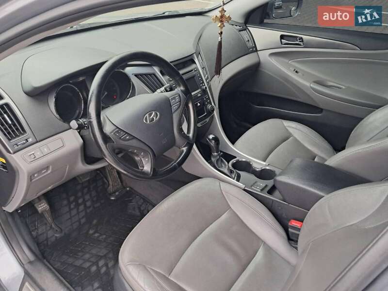 Седан Hyundai Sonata 2014 в Києві