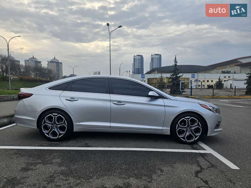 Седан Hyundai Sonata 2015 в Києві