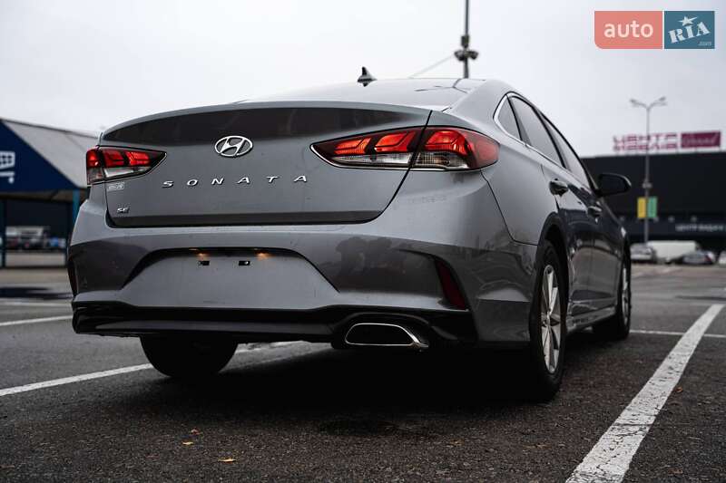 Седан Hyundai Sonata 2019 в Киеве