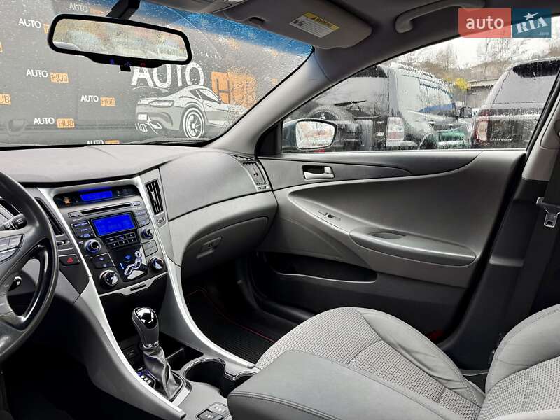 Седан Hyundai Sonata 2013 в Харькове