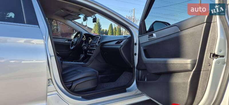 Седан Hyundai Sonata 2018 в Житомире