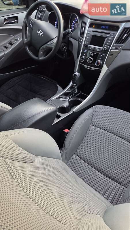 Седан Hyundai Sonata 2014 в Киеве