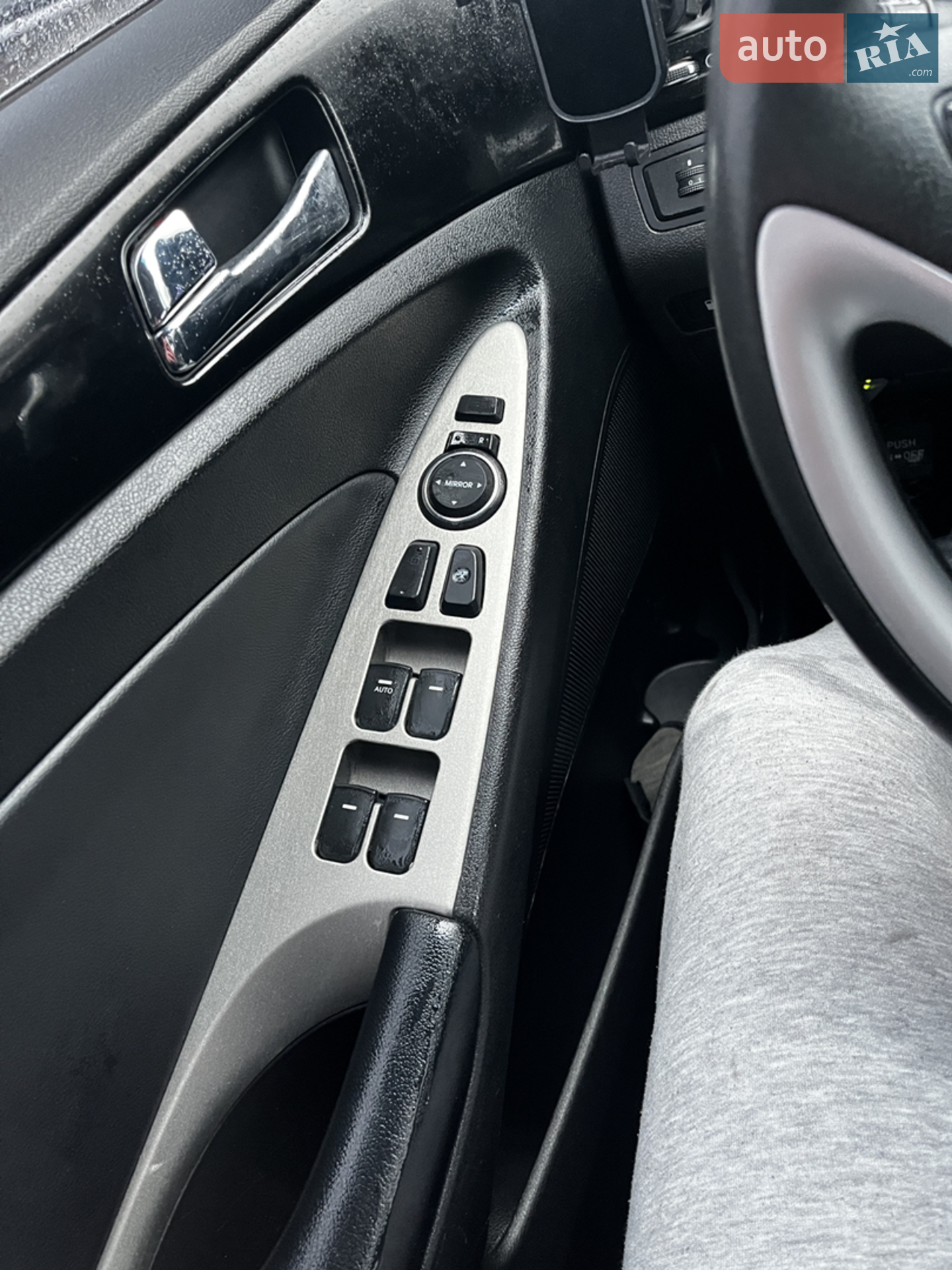 2012 Hyundai Sonata - мініатюра 8