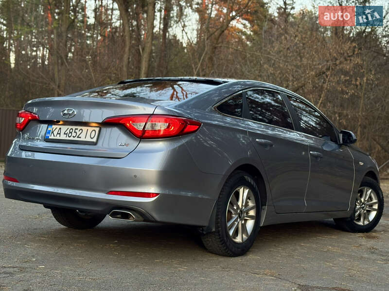 Седан Hyundai Sonata 2016 в Киеве