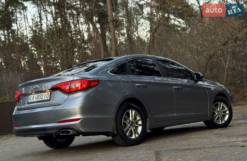 Седан Hyundai Sonata 2016 в Киеве