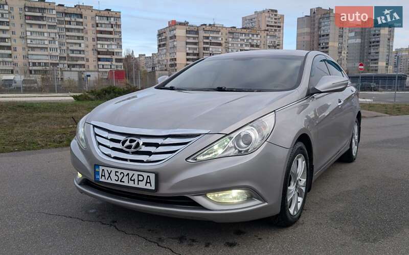 Седан Hyundai Sonata 2011 в Киеве фото Седан Hyundai Sonata 2011 в Киеве