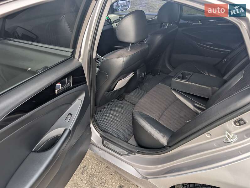 Седан Hyundai Sonata 2011 в Киеве фото 12 Седан Hyundai Sonata 2011 в Киеве