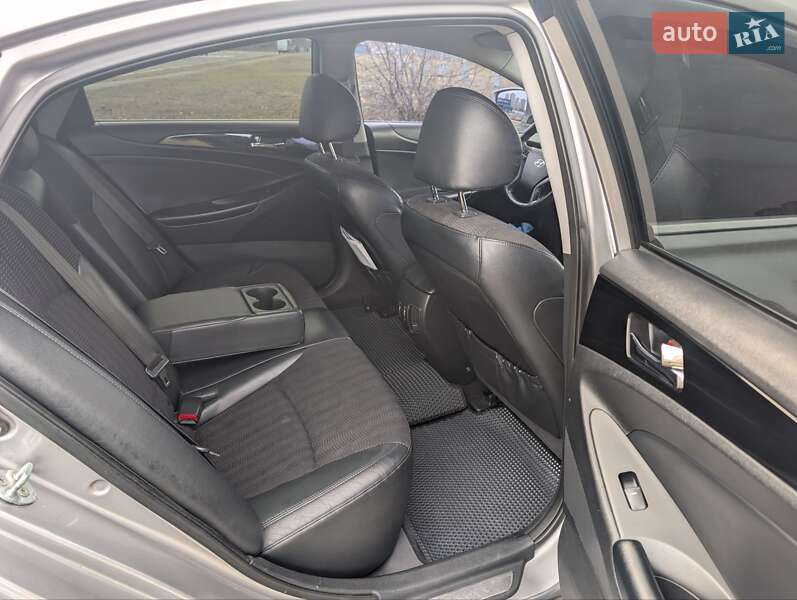 Седан Hyundai Sonata 2011 в Киеве фото 15 Седан Hyundai Sonata 2011 в Киеве