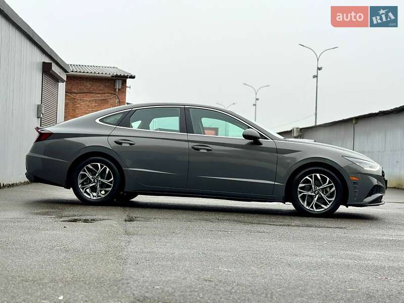 Седан Hyundai Sonata 2022 в Киеве