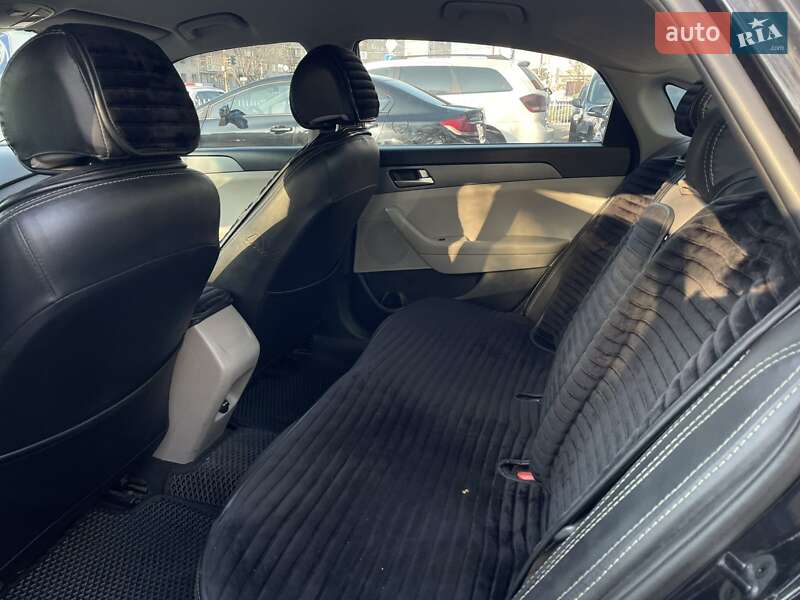 Седан Hyundai Sonata 2016 в Днепре