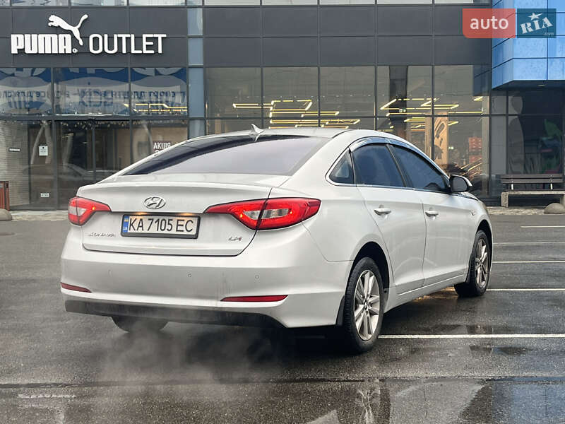 Седан Hyundai Sonata 2015 в Киеве