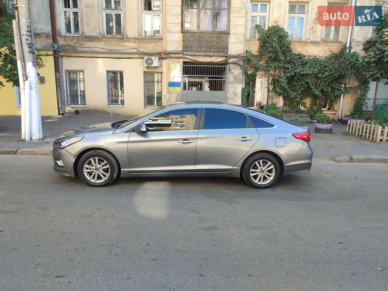 Седан Hyundai Sonata 2016 в Одессе