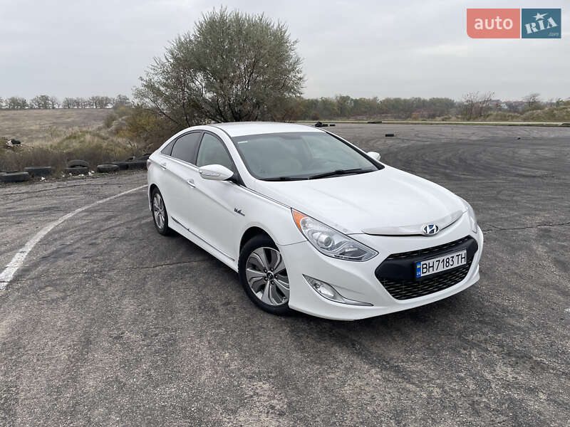 Седан Hyundai Sonata 2013 в Одессе