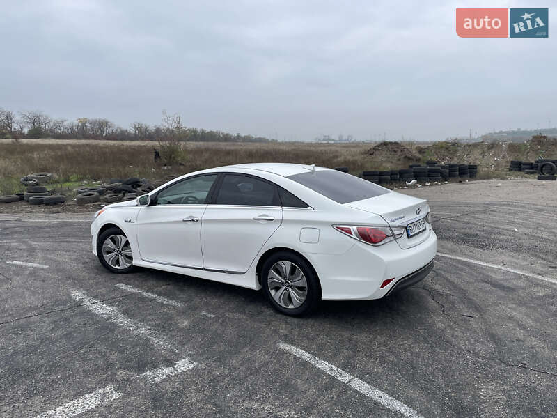 Седан Hyundai Sonata 2013 в Одессе