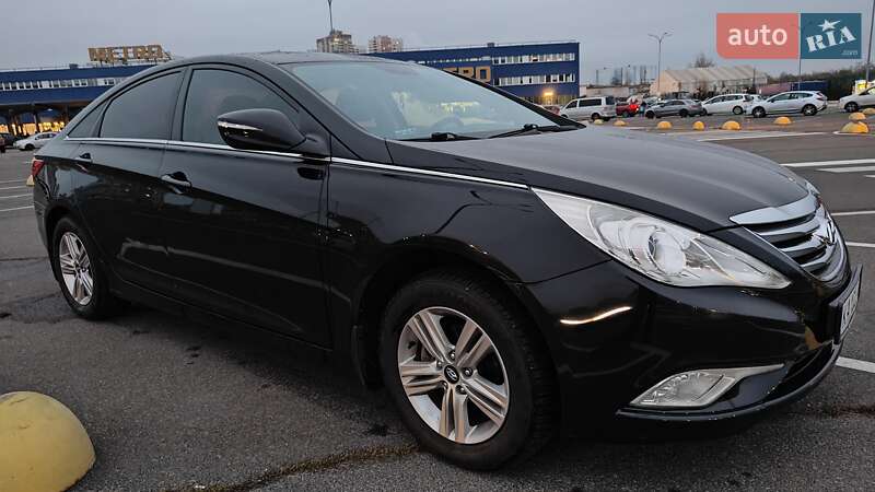 Седан Hyundai Sonata 2014 в Киеве