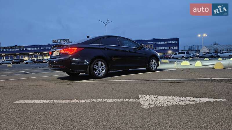 Седан Hyundai Sonata 2014 в Киеве