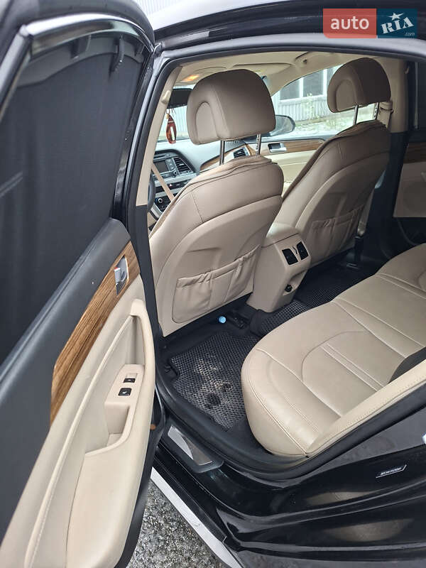 Седан Hyundai Sonata 2015 в Славуте